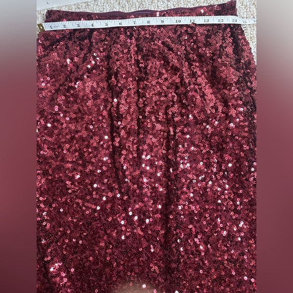 C wonder by Christian Siriano Burgundy High-Low Sequin Skirt size s - Picture 7 of 7